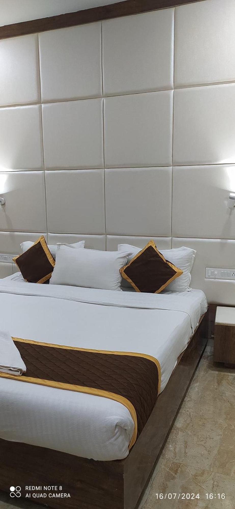Grace Residency Chennai Airport Hotel Ngoại thất bức ảnh